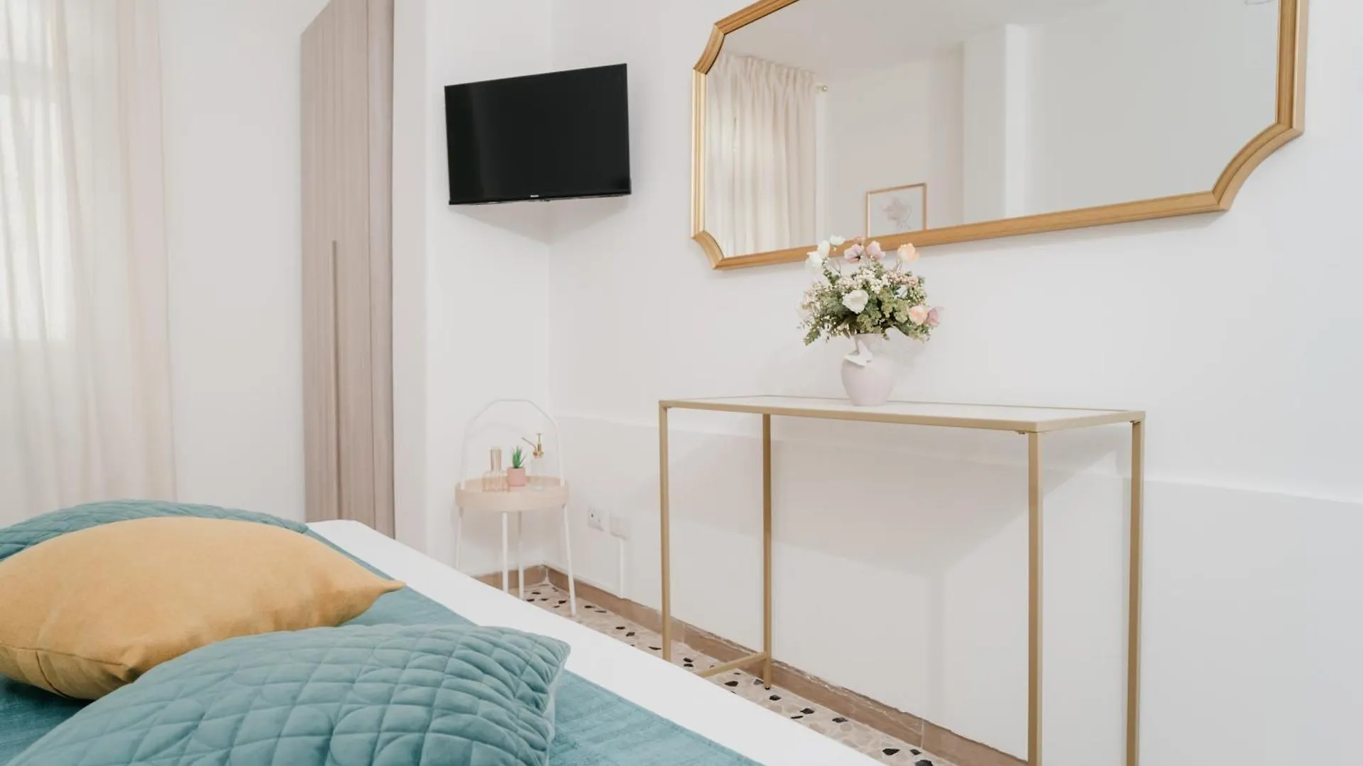 Aparthotel Il Cortile By Vista Napoli Włochy